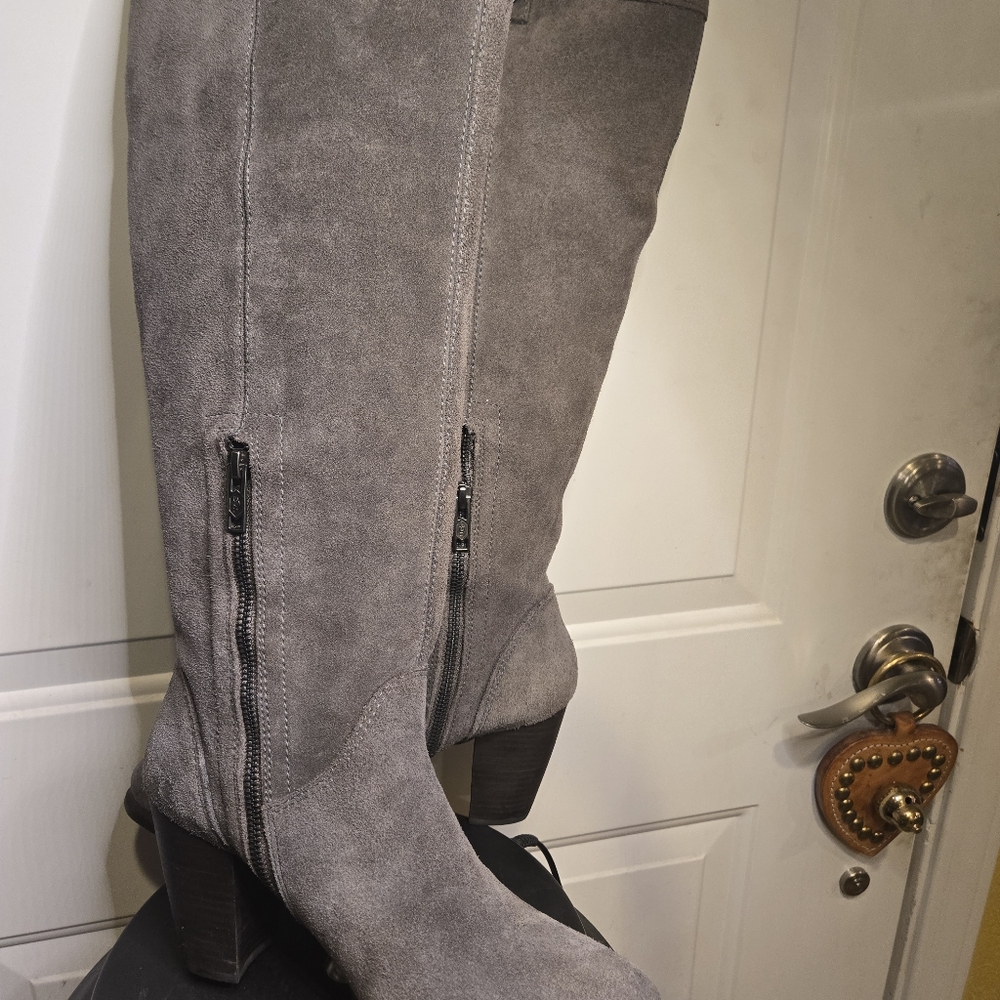 UGG Ava Gray Suede Knee-High Boots Womens Size 10 - Picture 12 of 16
